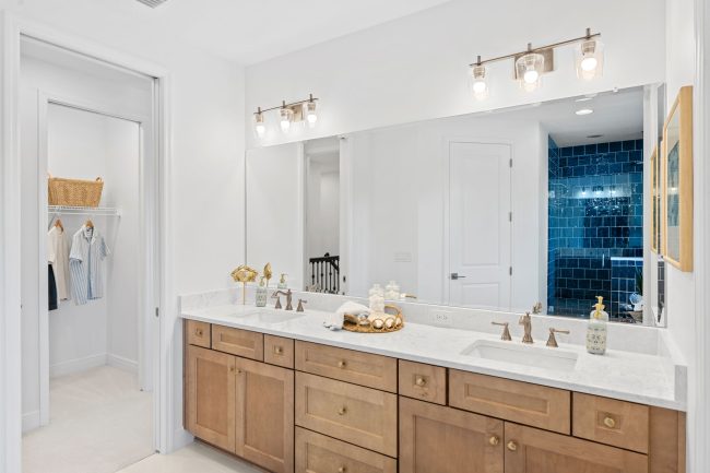 Granada II Interior, Reeling Park, Viera Builders