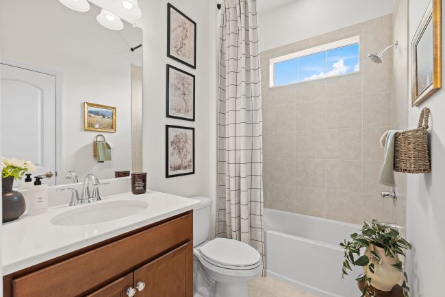 Lilac, Pangea Park, Viera Builders, bathroom