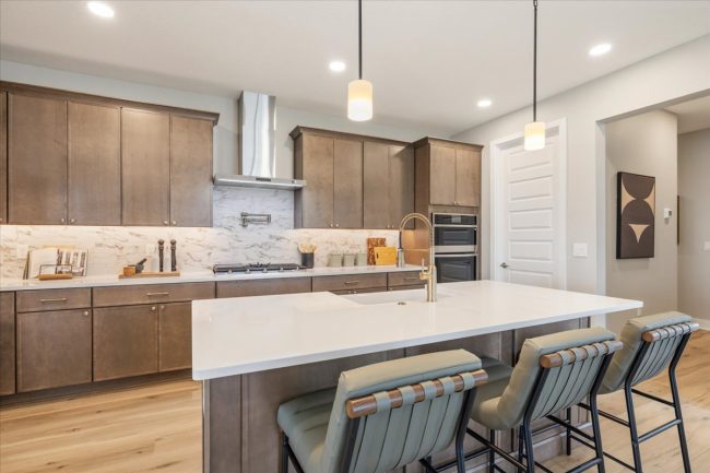 Atlin Cove, Crystal, Viera Builders, interior, kitchen