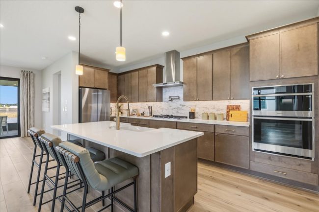 Atlin Cove, Crystal, Viera Builders, interior, kitchen